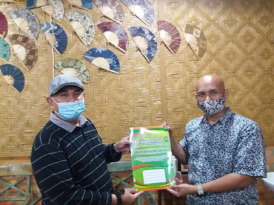 PWI Riau Dukung Publikasi, dan Cari Sponsor TUI FC Binaan PGRI